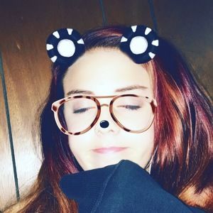 Meet your Posher, Hennessey